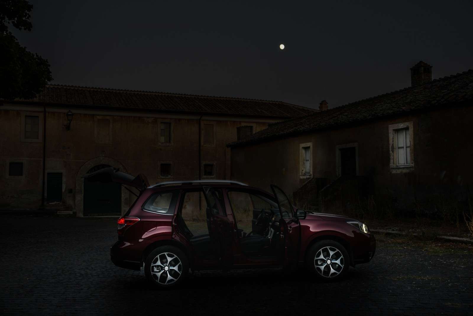 SUBARU FORESTER LINEARTRONIC AWD ©lucaromanopix